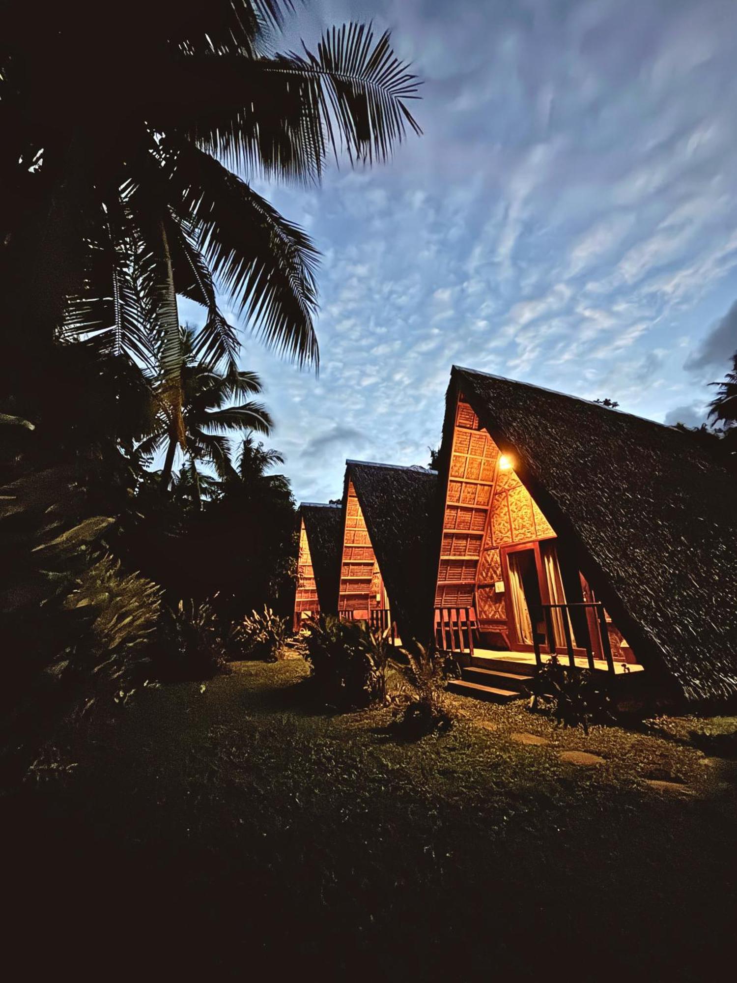 Triangle Palms Siargao Villa General Luna  Eksteriør bilde