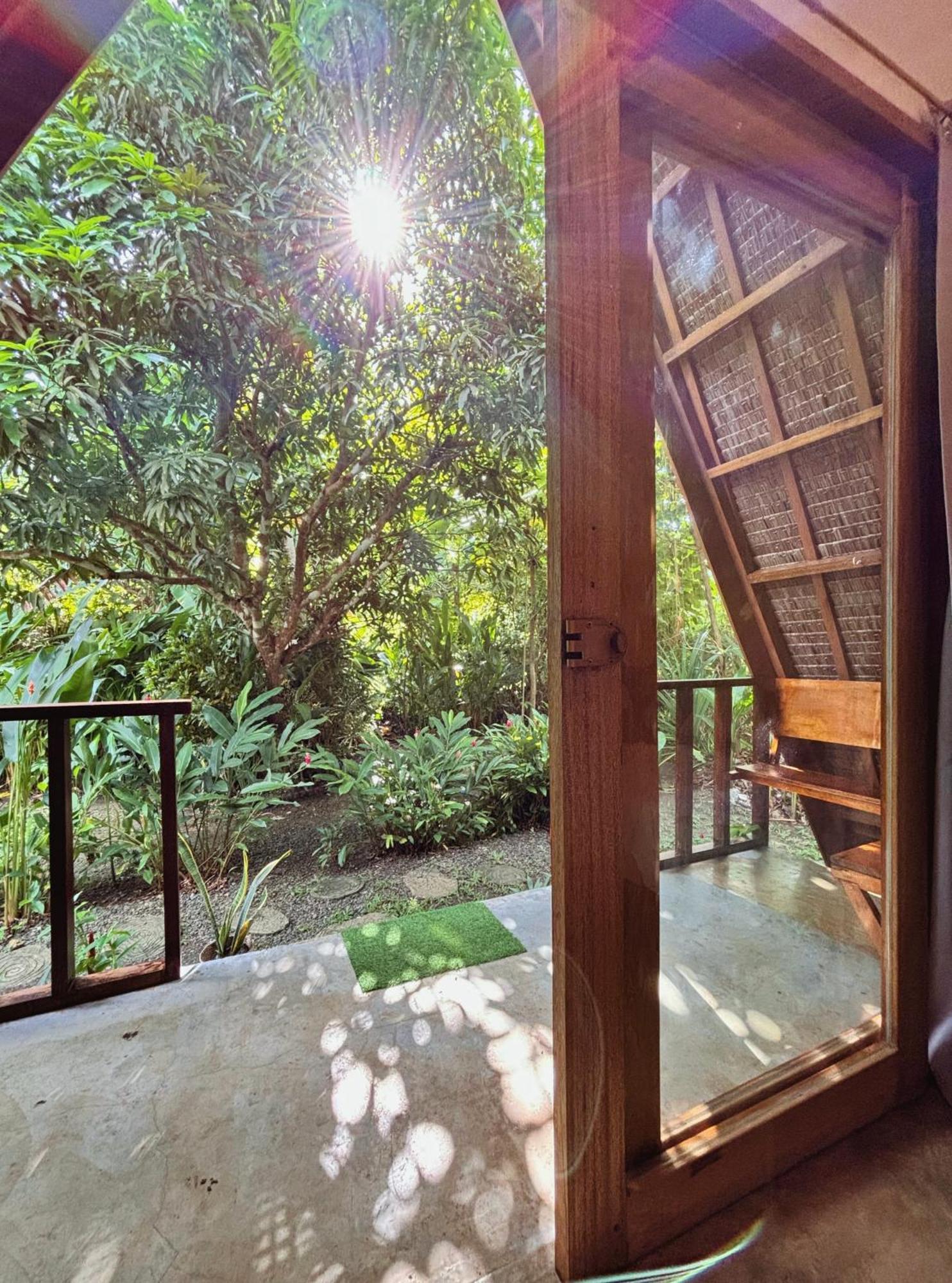 Triangle Palms Siargao Villa General Luna  Eksteriør bilde